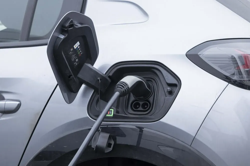 Installation de bornes de recharge en copropriété à La Crau